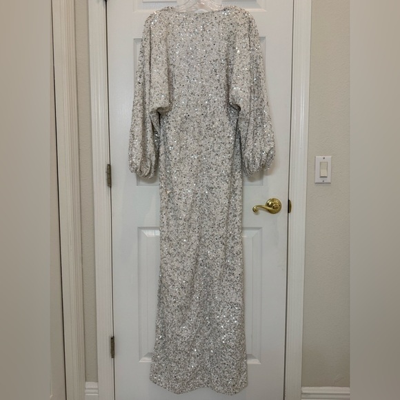 Retrofete Camille Sequin Dress in White Size Medium NWT - Picture 8 of 15